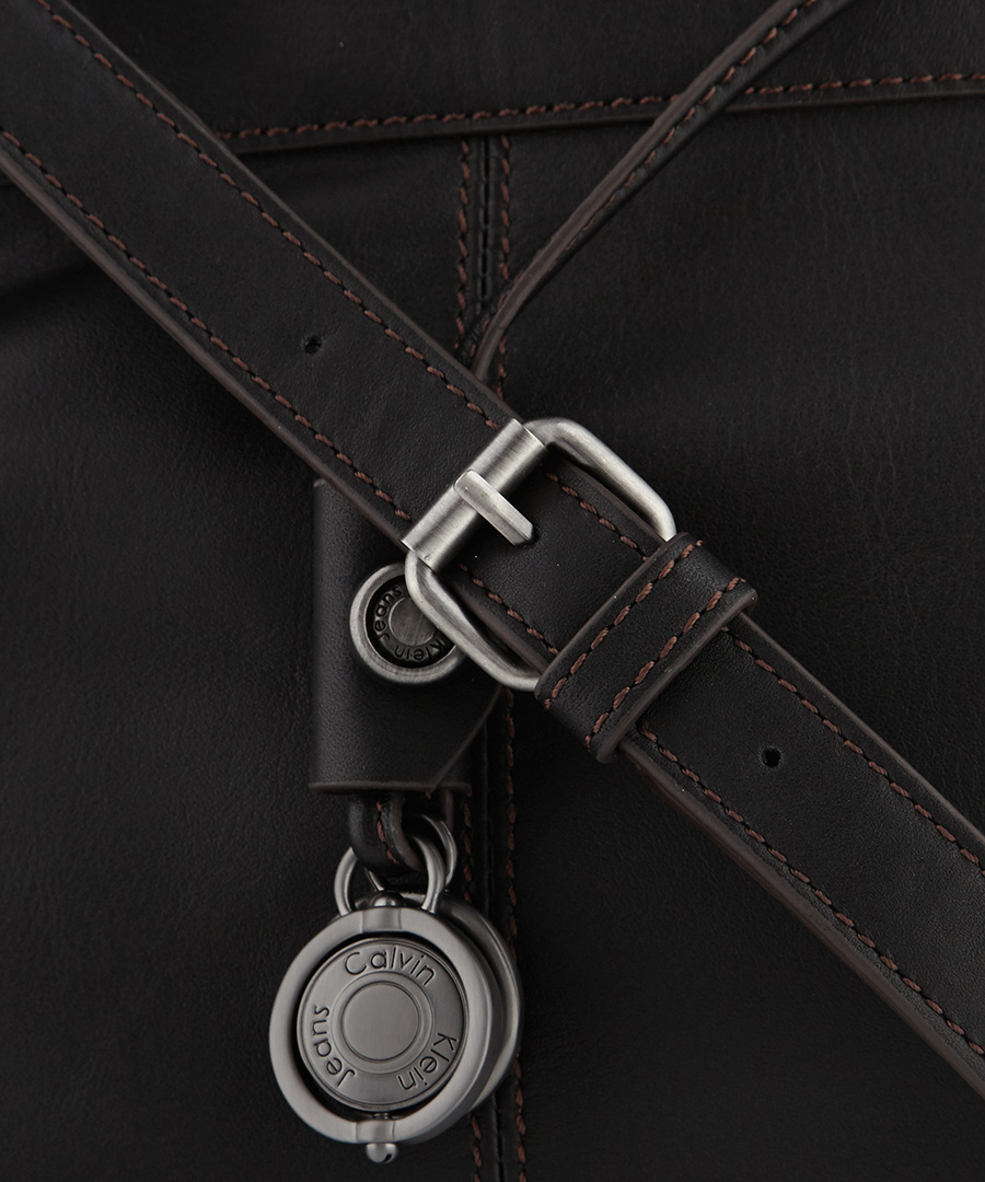 Discount Black leather grab bag SECRETSALES