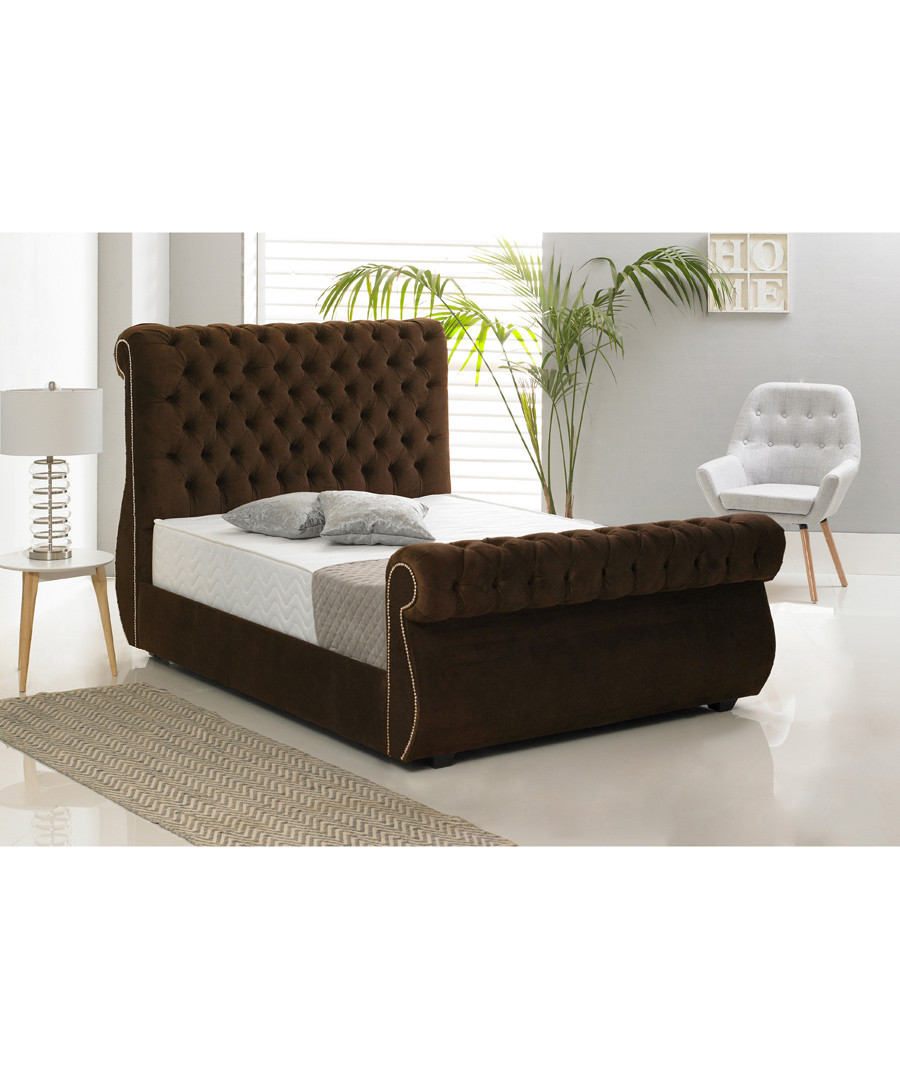 Brown deep buttoned double bed Sale - Chiswick