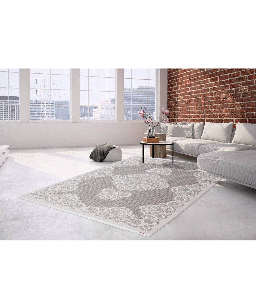 Saloon 200 beige rug 200x290cm Sale - pierre cardin