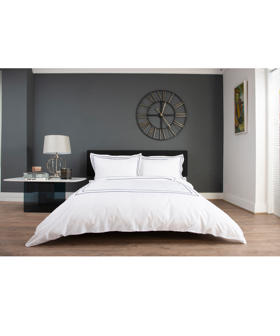 White & navy cotton king duvet set Sale - lyndon