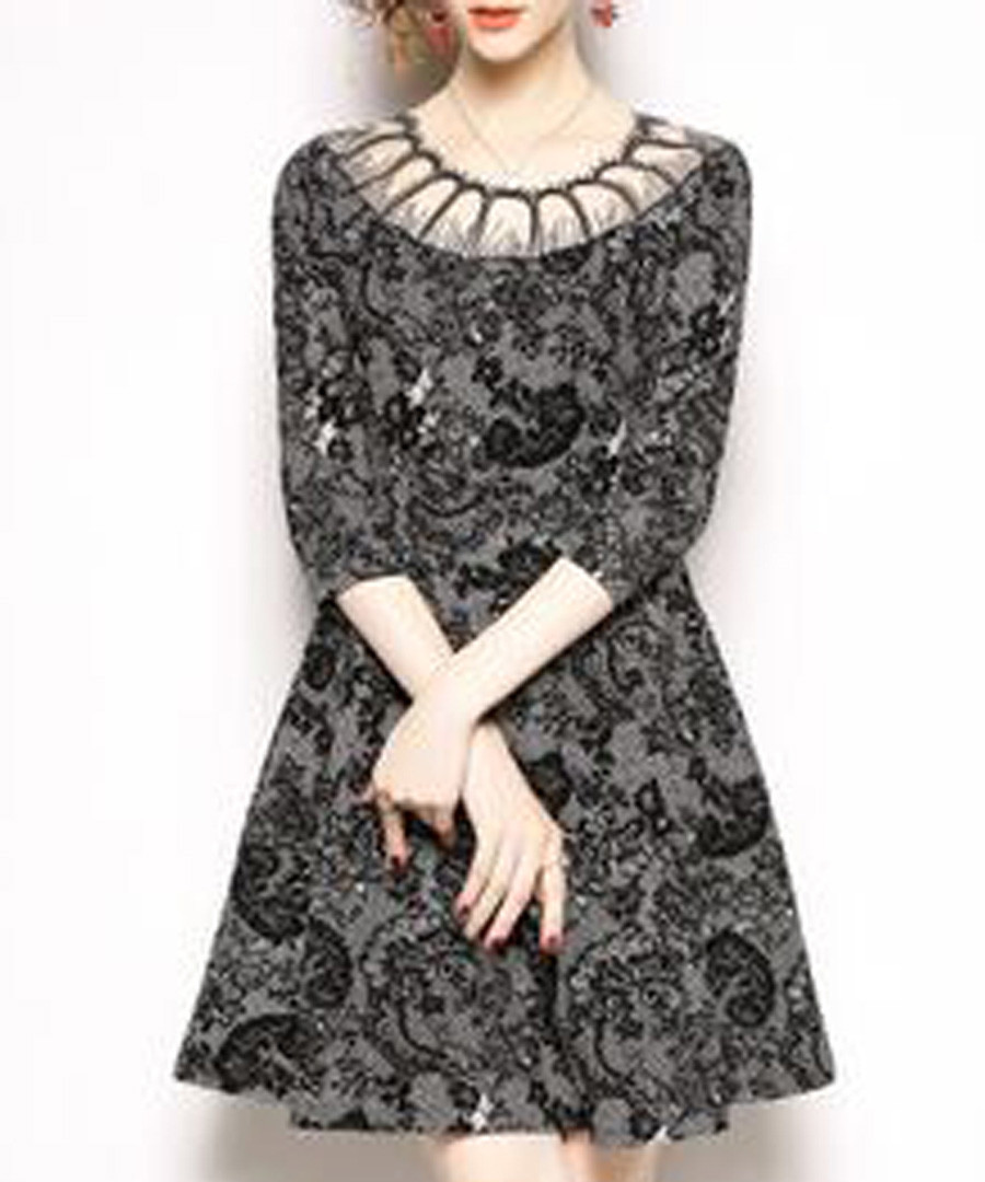 Black & white illusion neck mini dress Sale - Kaimilan