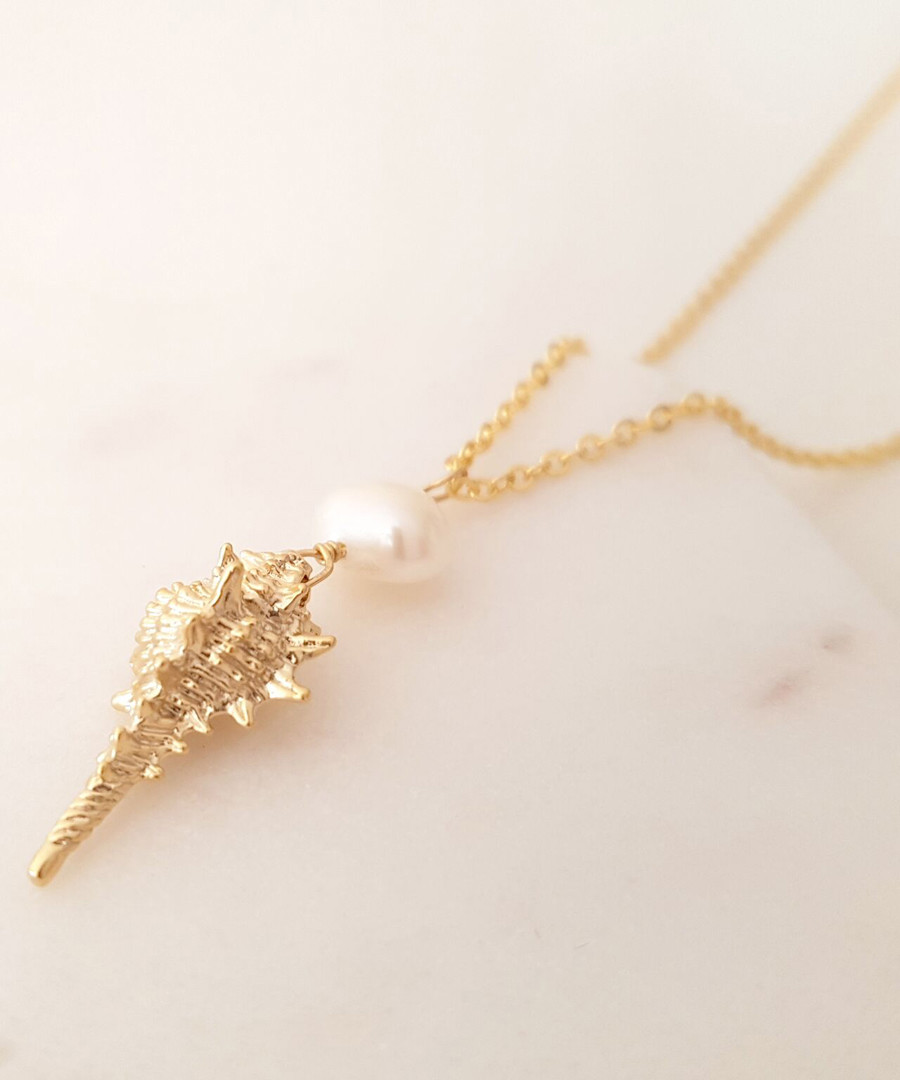 14k gold-plated shell pendant Sale - fleur envy