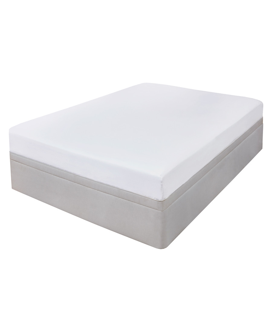 Flannelette white s.king fitted sheet Sale - highams