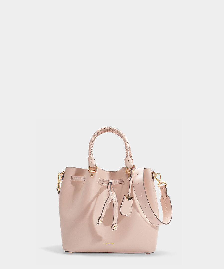 Blakely Medium pink leather bucket bag Sale - michael michael kors